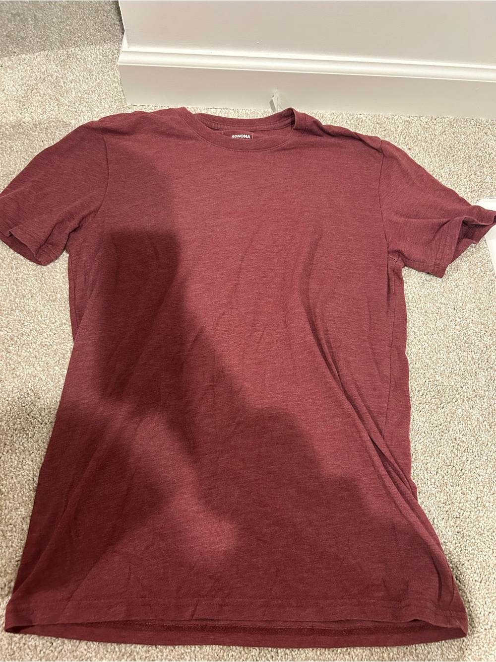 Sonoma Short Sleeve Crew Neck T-Shirt in Maroon
